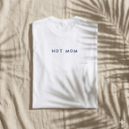 T-Shirt "HOT MOM" – White & Navy